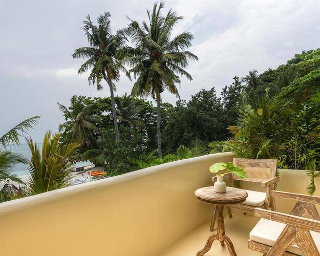 Isla Retreat
