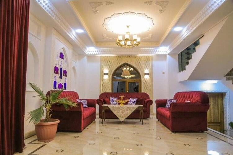 Hotel Khurjin