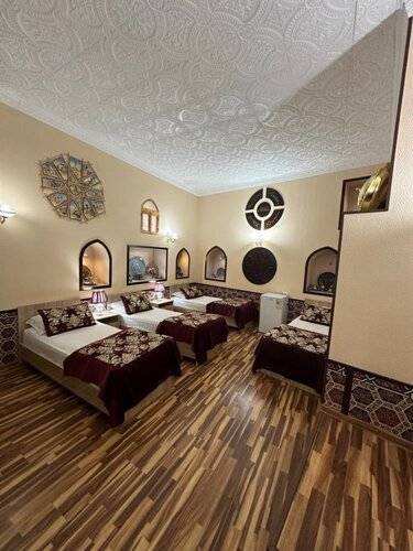 Hotel Khurjin