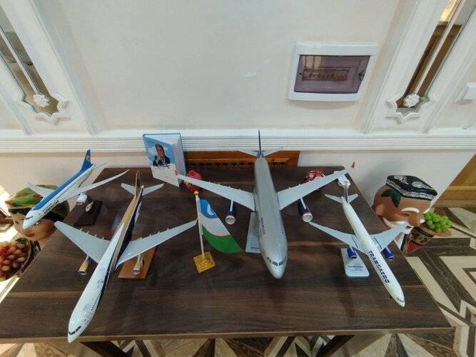 Отель Orom