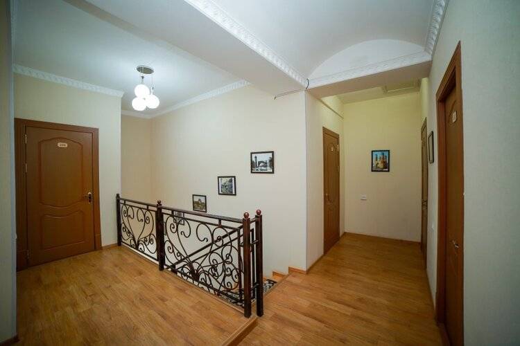 Отель Rayhon