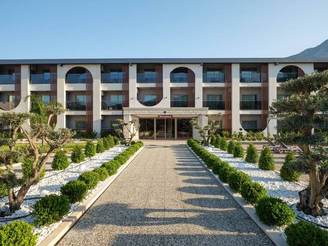 Monk Resort Hotel