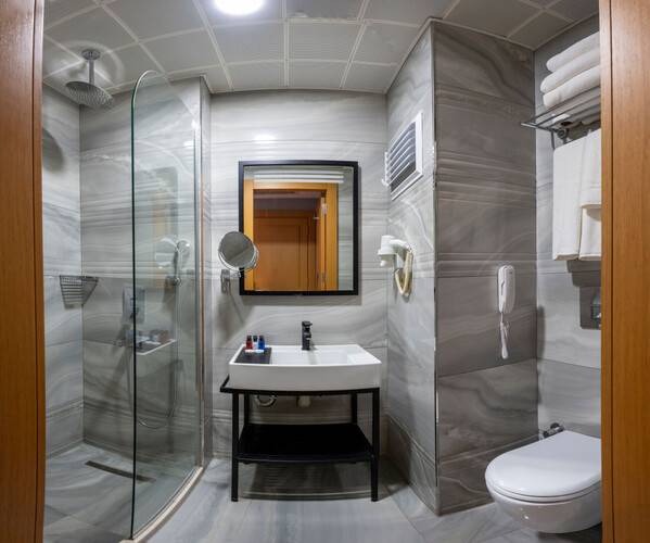 Freya Luxury Hotel