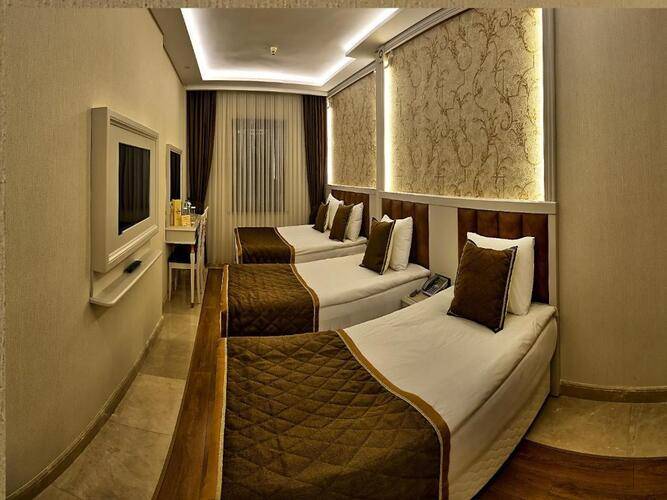 Samir Deluxe Hotel