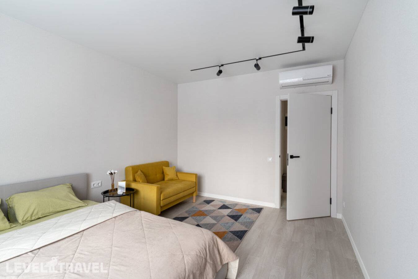 фотографии отеля Апартаменты Возле Мега-Молл В Стиле Минимализм в Россия(Советский район) - фото №11