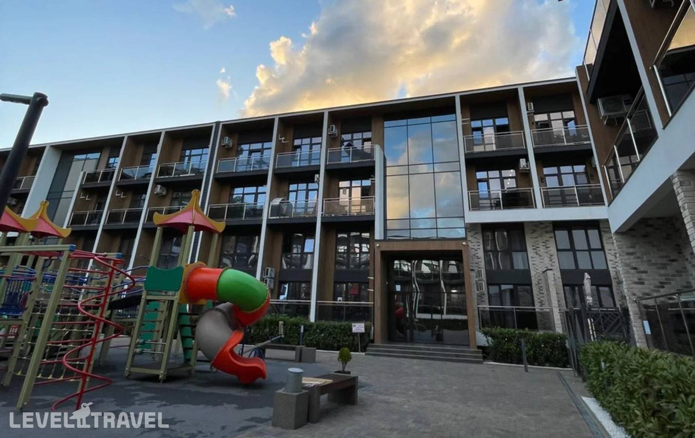 фотографии отеля San-Marino в Россия(Вардане) - фото №13