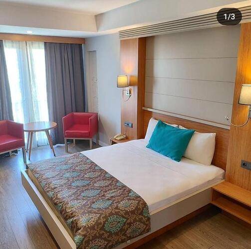 May Park Hotel