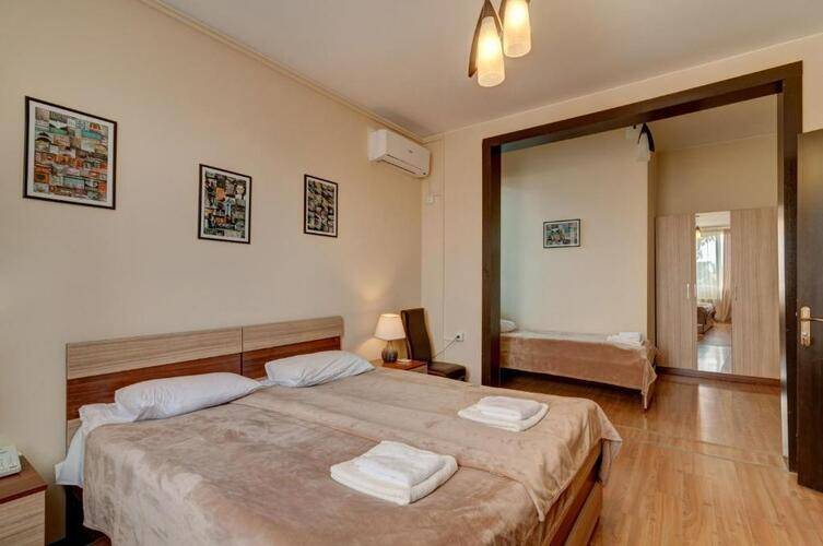Liva Hotel