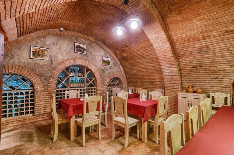 Liva Hotel
