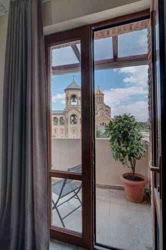 Liva Hotel
