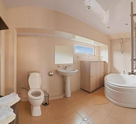Liva Hotel