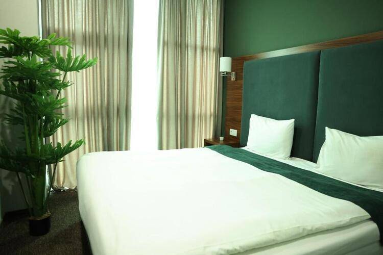 Green Tower Hotel