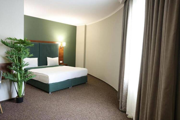 Green Tower Hotel