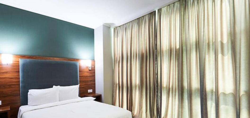 Green Tower Hotel