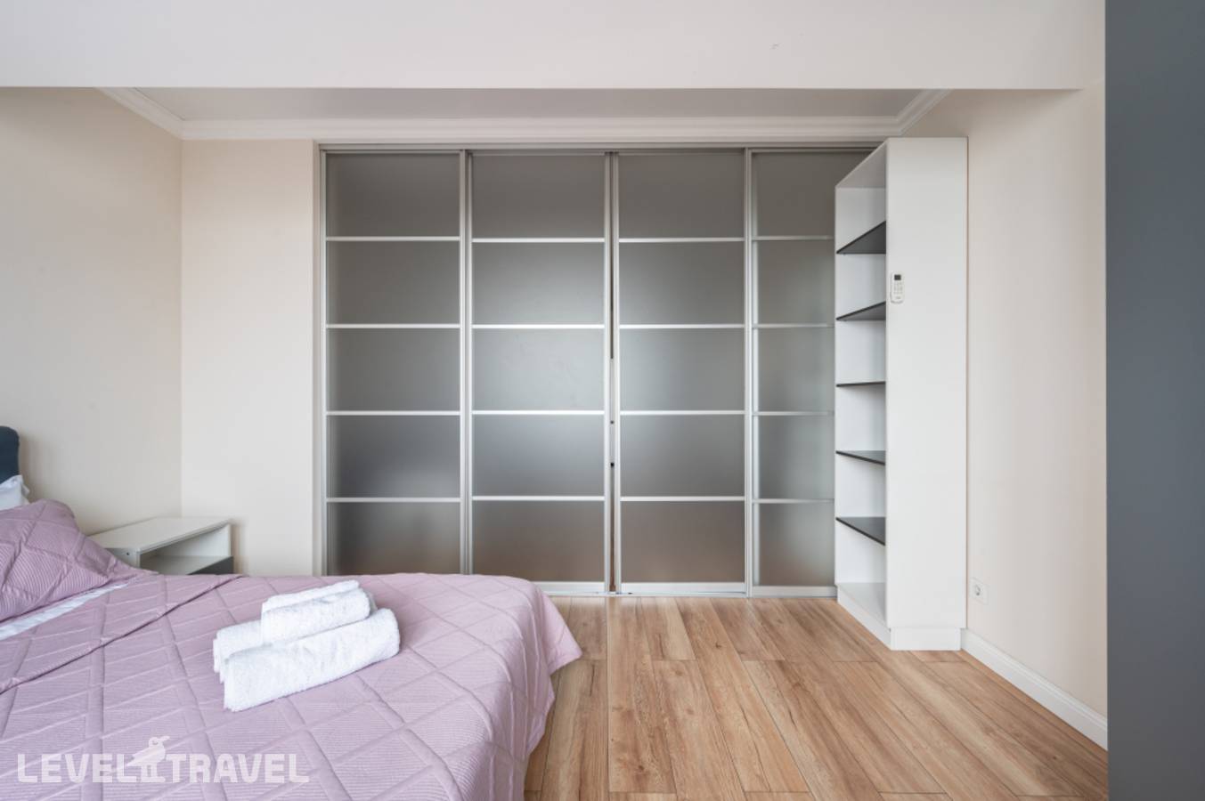 фотографии отеля Квартира На Арбате В Историческом Центре Алматы в Казахстан(Алматы) - фото №7