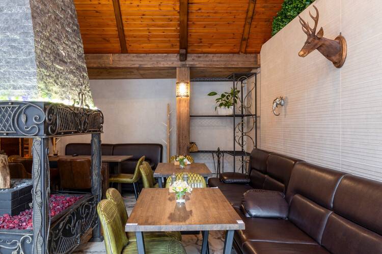 Red Wood Hotel By Provence