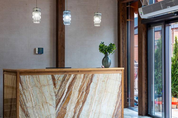 Red Wood Hotel By Provence