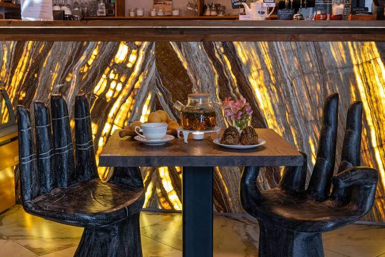 Red Wood Hotel By Provence