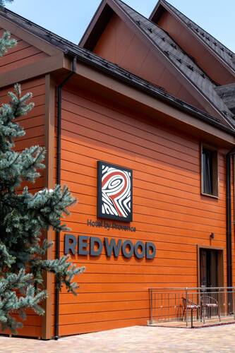 Red Wood Hotel By Provence