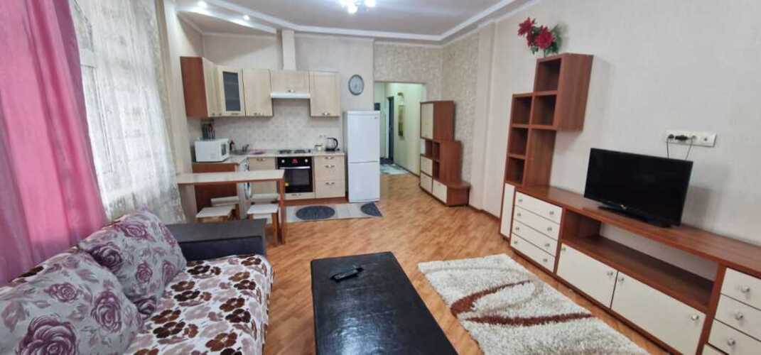 Золотой Квадрат Достык