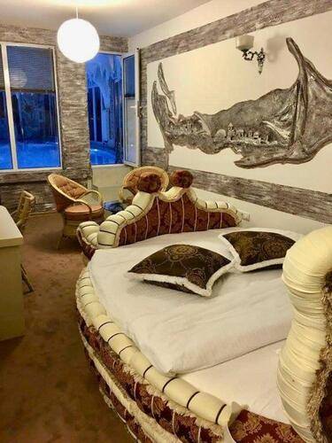 Bali Colosseum Hotel