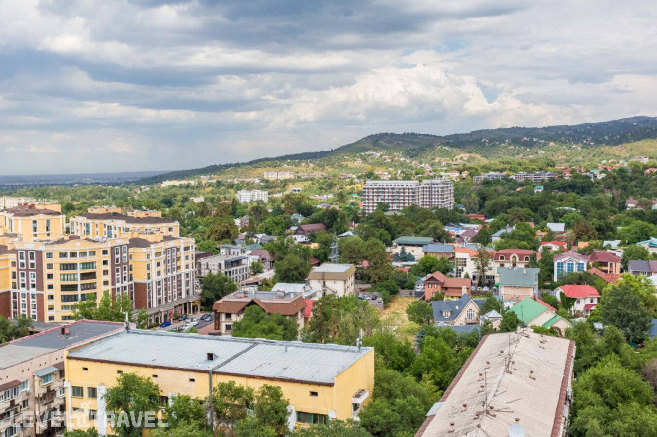 фотографии отеля Квартира На Улица Зенкова в Казахстан(Алматы) - фото №1