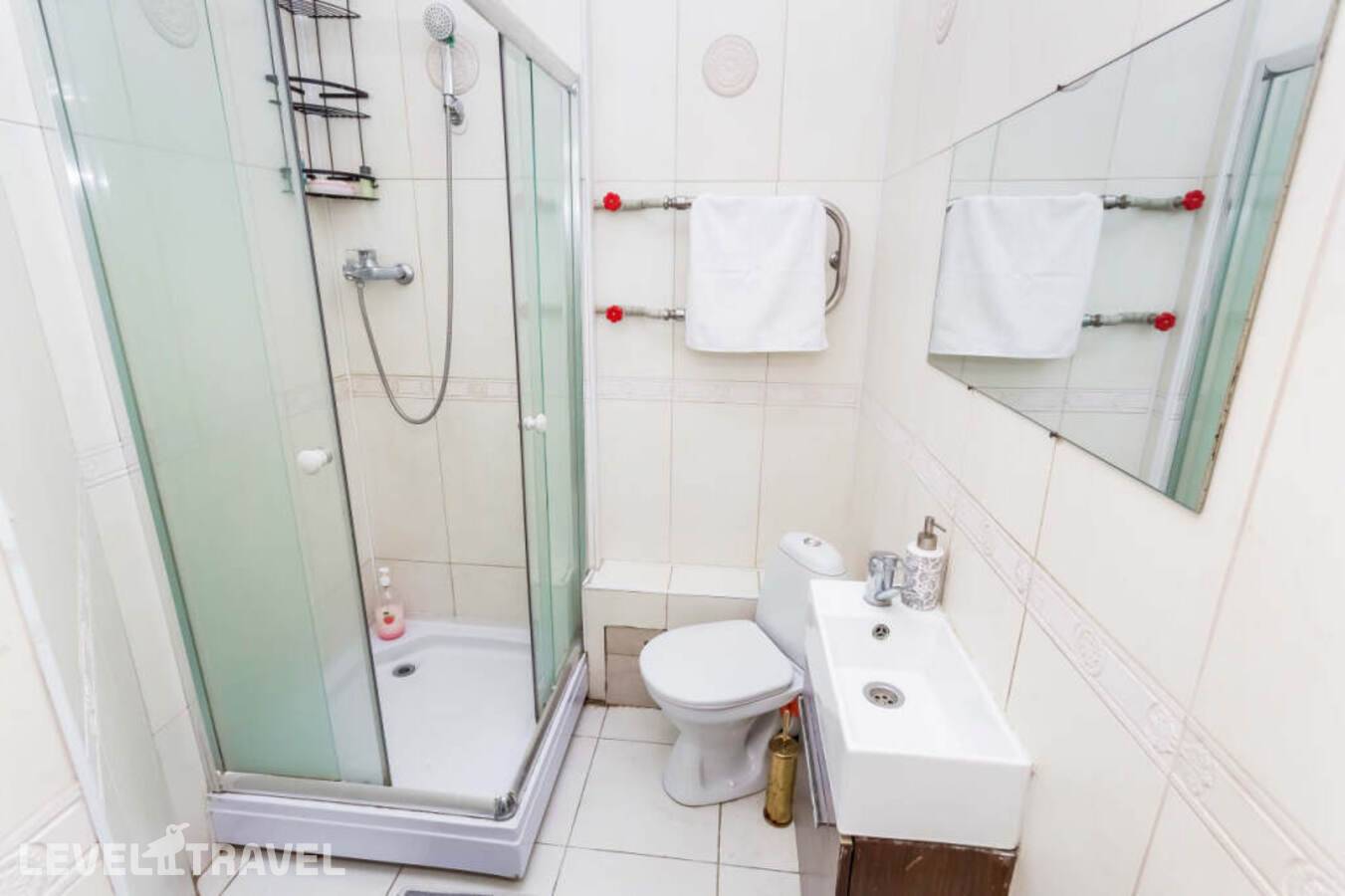 фотографии отеля Квартира На Улица Зенкова в Казахстан(Алматы) - фото №2