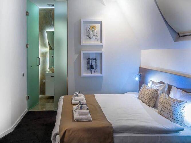 Eter Hotel