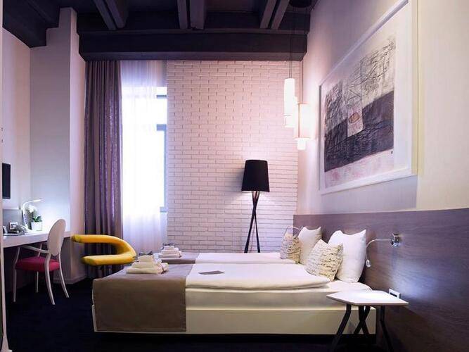Eter Hotel