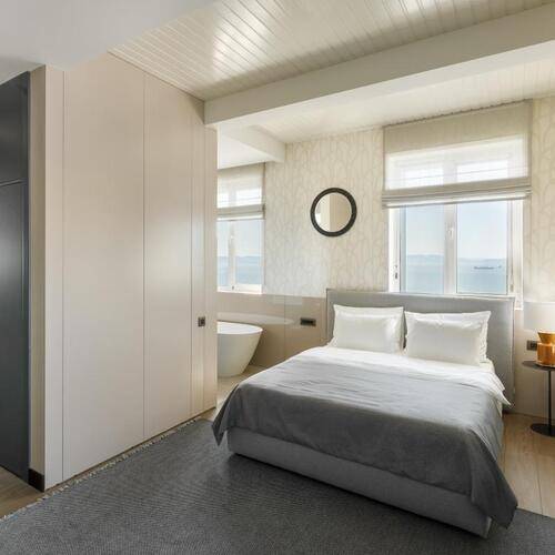 Roar Boutique Hotel