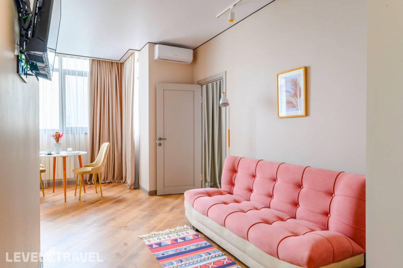 фотографии отеля Апартаменты 37 Самый Центр в Казахстан(Алматы) - фото №3