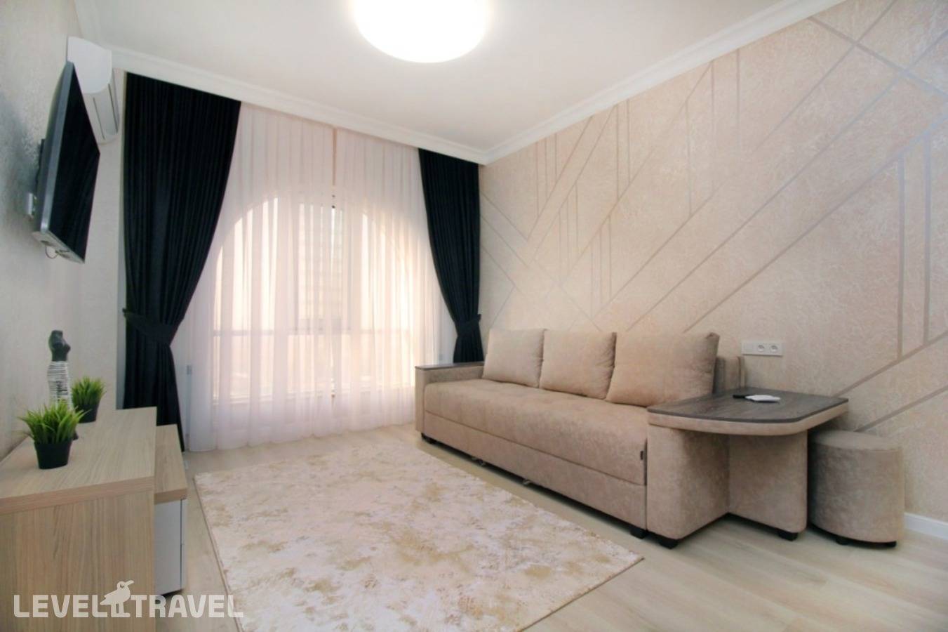 фотографии отеля Апартаменты Двухкомнатные Рядом С Трц Мега На Улице Навои 208 в Казахстан(Алматы) - фото №1