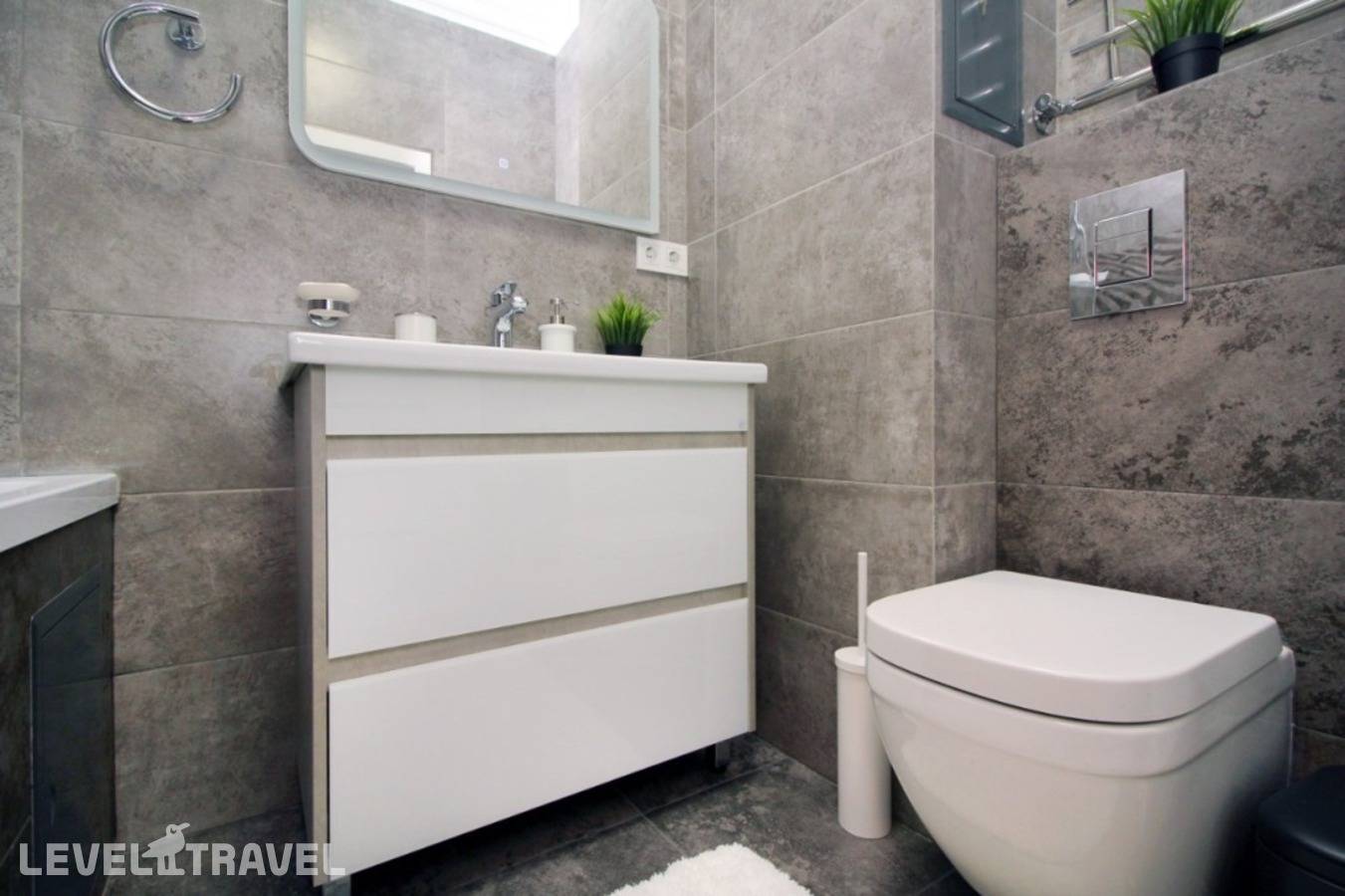 фотографии отеля Апартаменты Двухкомнатные Рядом С Трц Мега На Улице Навои 208 в Казахстан(Алматы) - фото №9