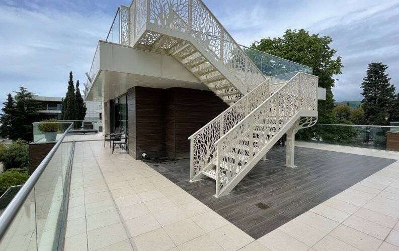 Pulsar Villa Deluxe
