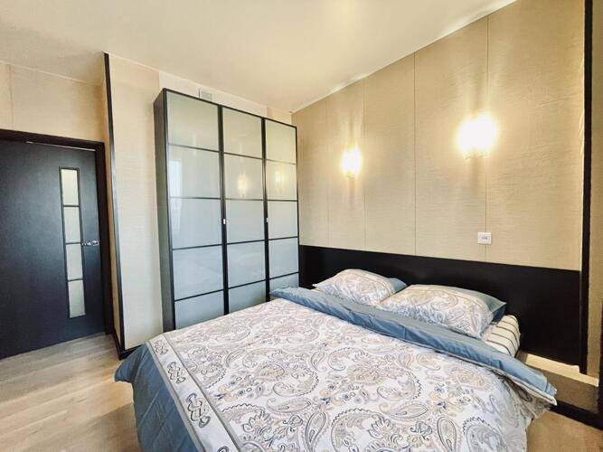 Vegas Apartments (Вегас Апартментс) На Улице Школьная