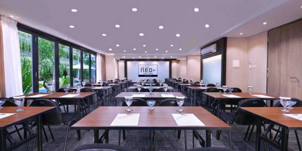 Hotel Neo + Kuta Legian