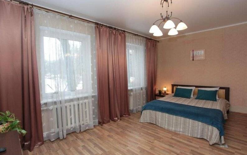 Кениг Делюкс На Нарвской