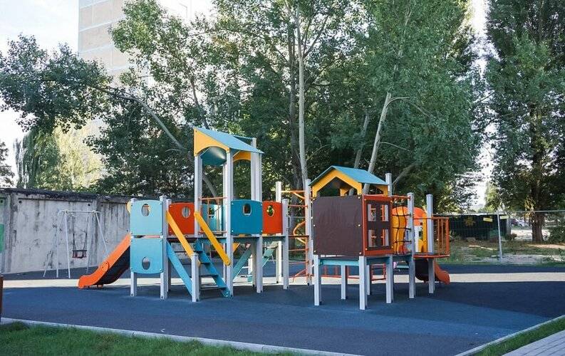 Савина На Улице Генерала Буткова 20