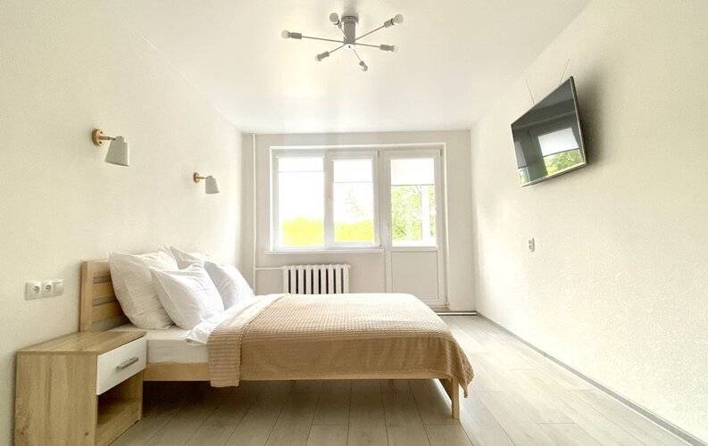 Apartmari C Видом На Ocтpoв Kанта И Кaфедpaльный Cобop
