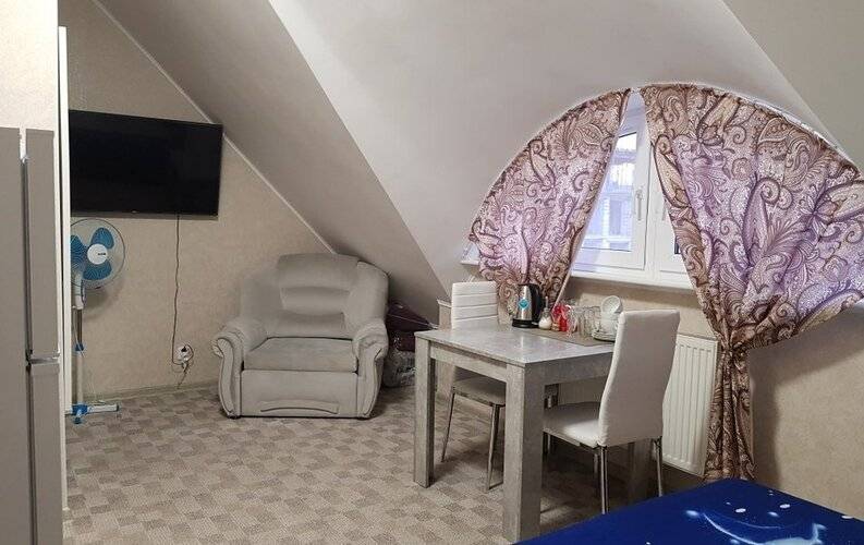 Maziiz Hotel