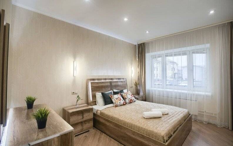 Дэ Люкс На Каюма Насыри