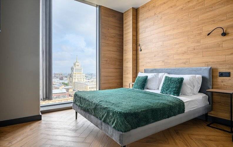 Лэтюфлэт На Брестской