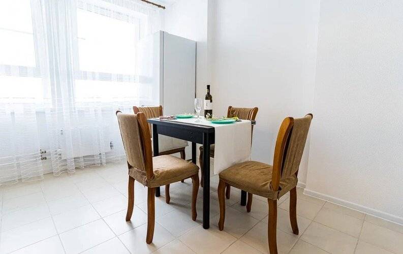 Летоапарт На Мурата Ахеджака 18