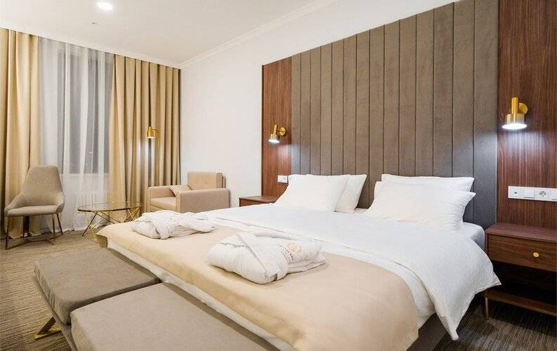 Grand Yan Hotel
