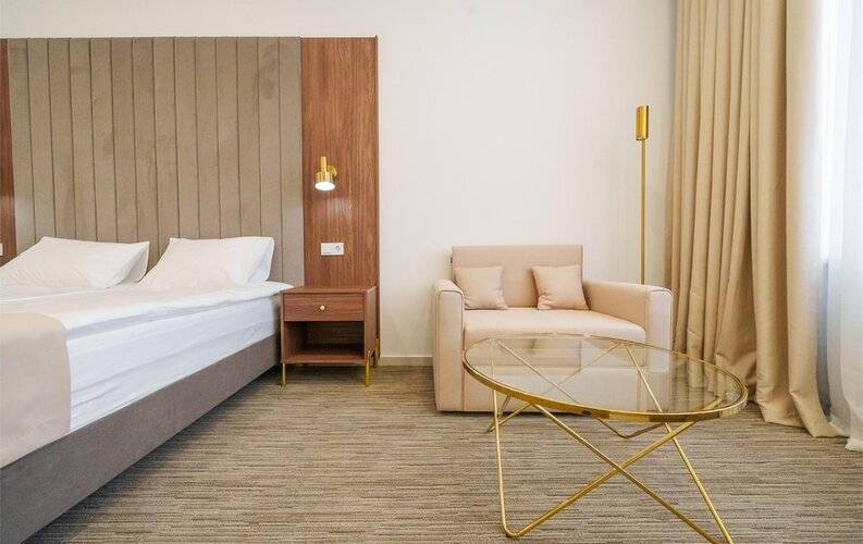 Grand Yan Hotel