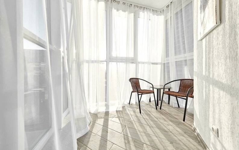 Летоапарт На Адмирала Серебрякова 29