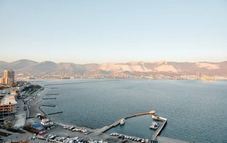 Летоапарт На Адмирала Серебрякова 29