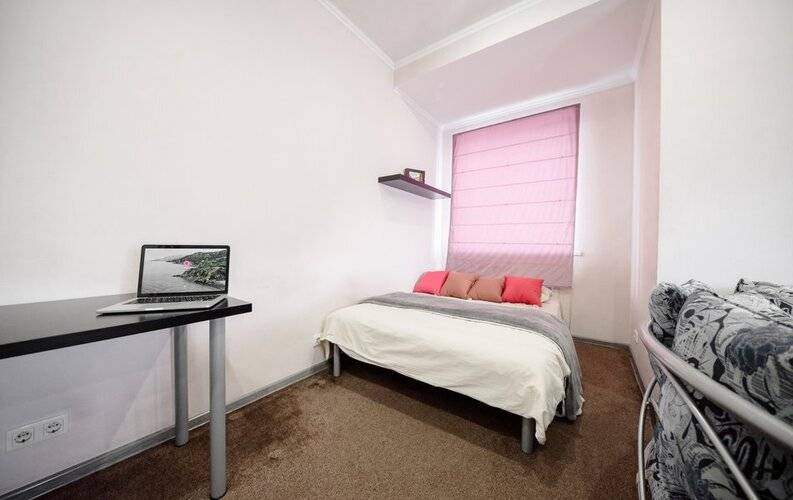 Летоапарт На Адмирала Серебрякова 1