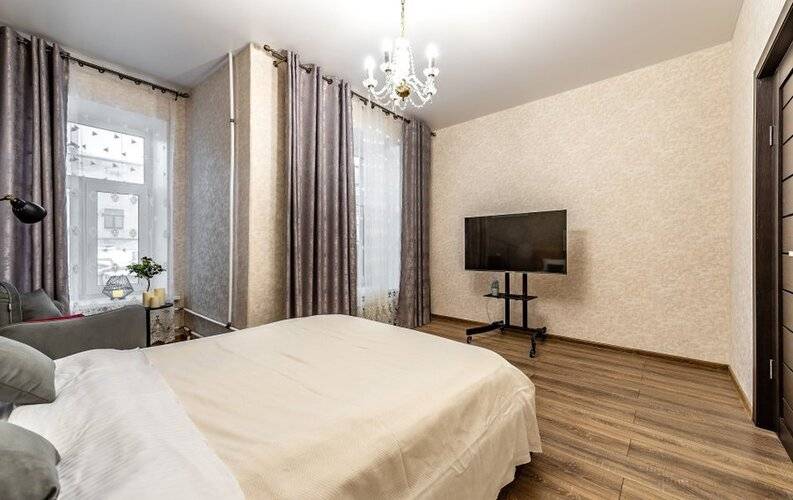 Апартми Моховая