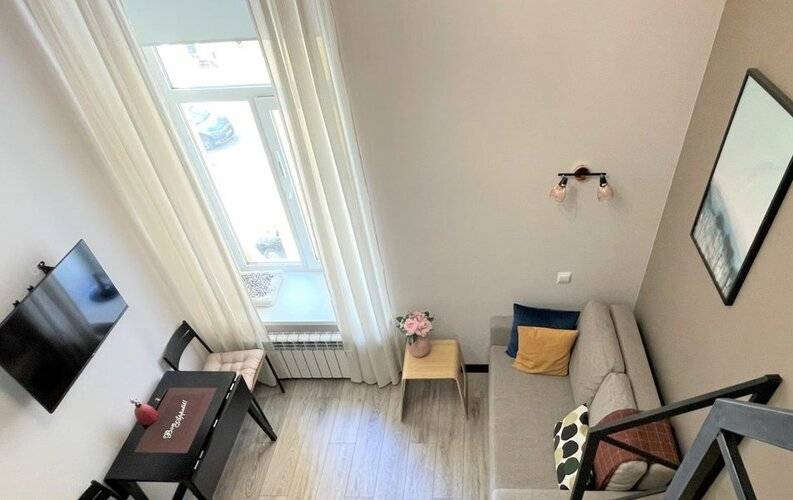 Суткиспб Владимирский 10